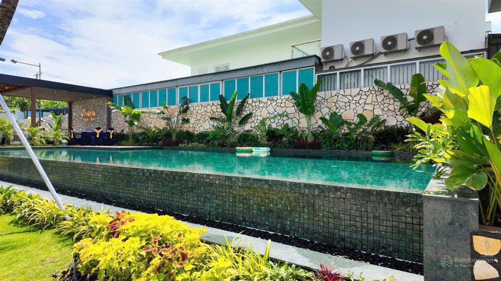 Bán đất tại nguyễn huệ, thị trấn đất đỏ, 6 triệu / m2, 500 m2 chỉ với giá cực chất