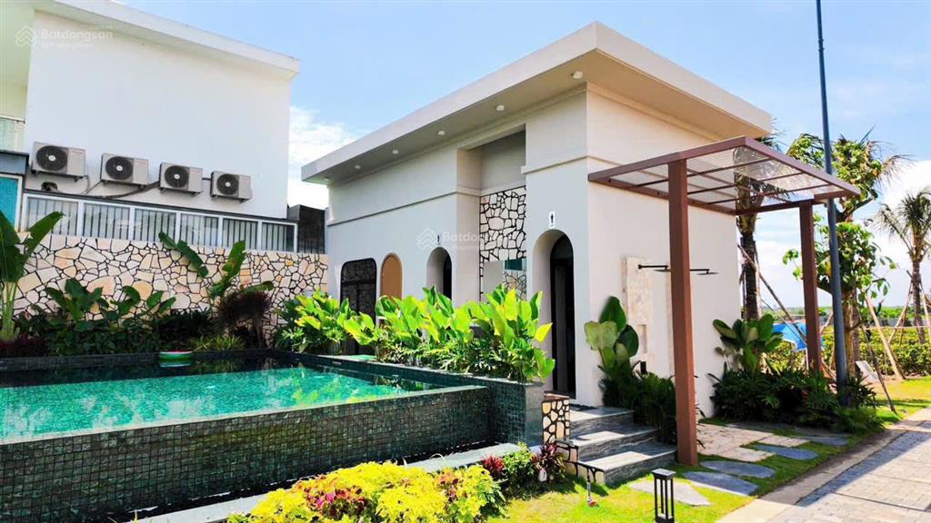 Bán đất tại nguyễn huệ, thị trấn đất đỏ, 6 triệu / m2, 500 m2 chỉ với giá cực chất