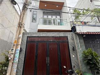 Nhà 1 trệt 2 lầu đối diện trường đại học tài chính đường võ văn hát p.long trường q9 cũ