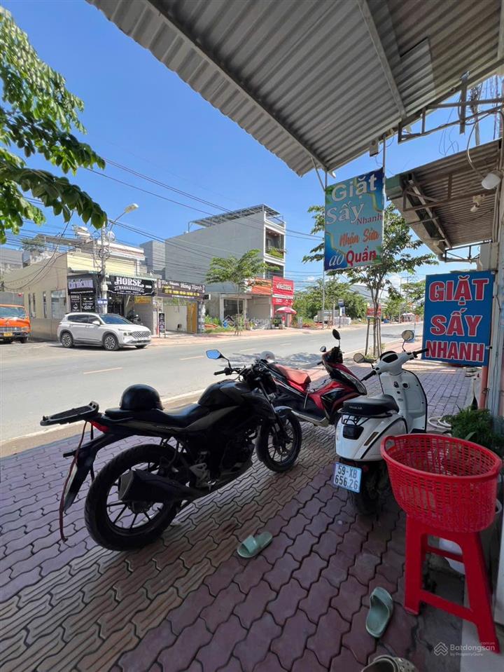 Nhà mặt tiền kinh doanh đường lò lu quận 9 cũ (5mx16)m