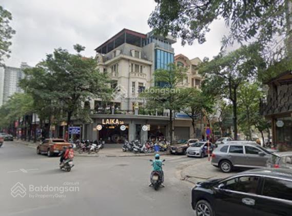 Cho thuê nhà mặt phố trung hòa thang máy pccc đầy đủ vị trí kinh doanh đắc địa