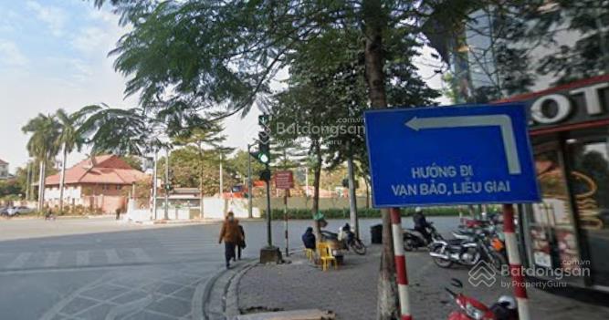 Cho thuê nhà mặt phố núi trúc ba đình. vị trí kinh doanh đỉnh