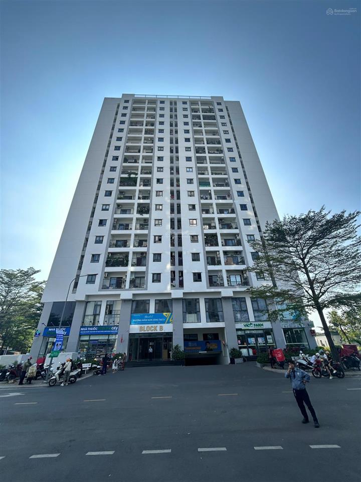 Cho thuê căn hộ 3pn tại chung cư stown tham lương, 9,5 triệu/tháng.