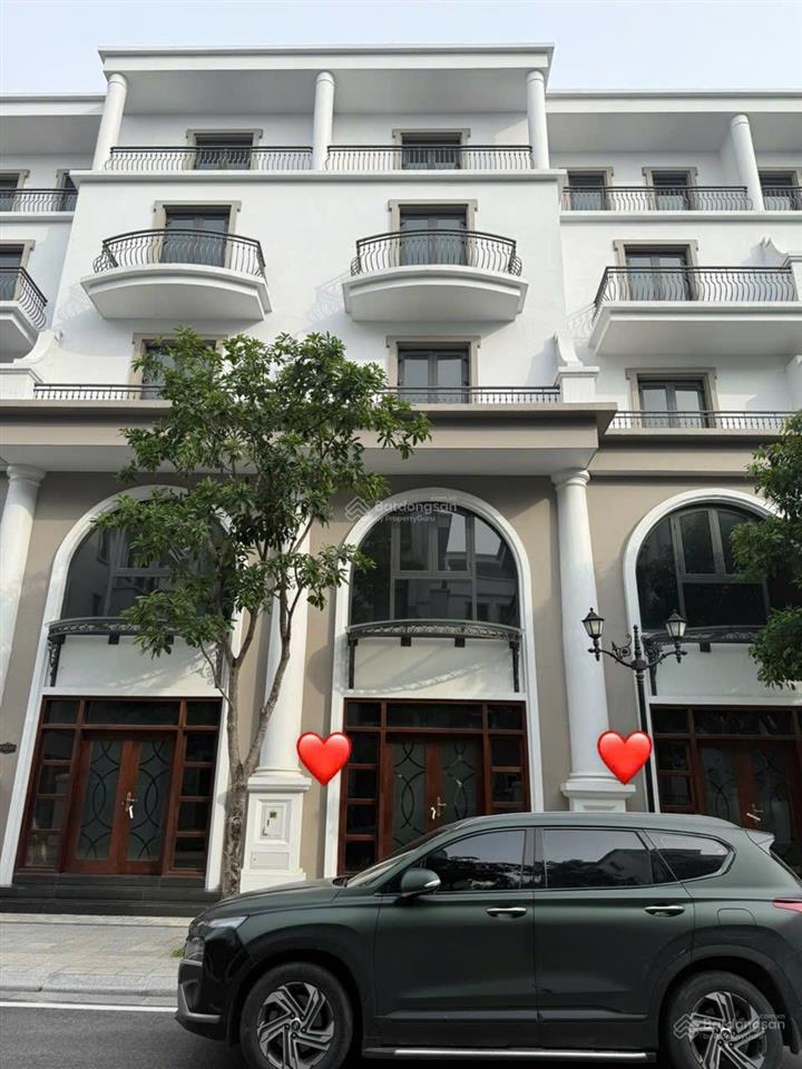 Chủ nhà bán liền kề vịnh xanh vin 3 giá 9.5 tỷ.  0988 652 ***