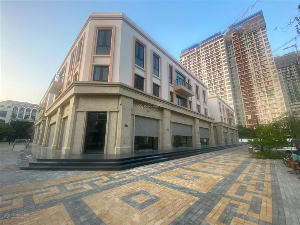 Bán liền kề hải âu shophouse đối diện chung cư masterise mặt đường biển xanh giá chỉ 8 tỷ vin 2.
