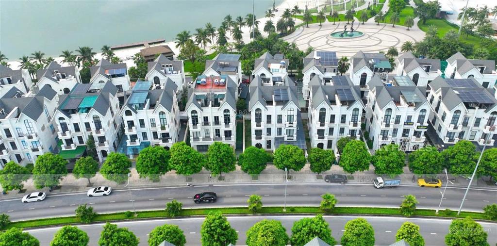 Chính chủ bán gấp biệt thự song lập hải âu 2, đường 30m, giá 28 tỷ giá hời vin 1.