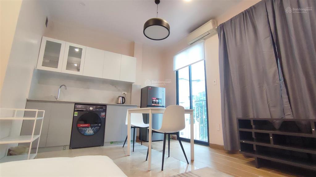 Cho thuê căn hộ khép kín đầy đủ tiện nghi ở phố liễu giai, vạn bảo 6 triệu, 32m2, view đẹp