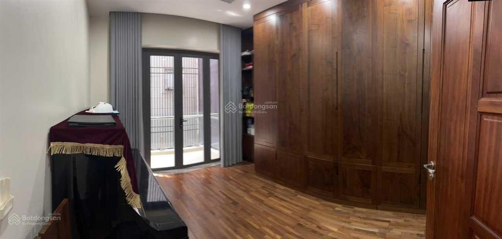 Cho thuê biệt thự 200m2 trong dự án tổng cục 5 tân triều  thanh trì