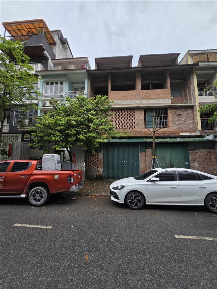 Cho thuê nhà 100m2 làm kho khu đô thị tổng cục 5 tân triều