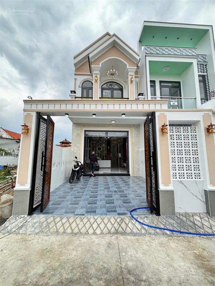 Thanh lý gấp nhà hẻm 1/ trên trục đường đinh đức thiện, bình chánh