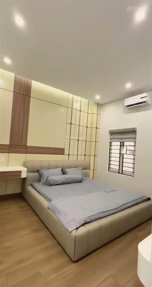 Kẹt tiền cô dung bán cắt lỗ bán căn nhà 1 lầu, tân kiên  bình chánh. shr