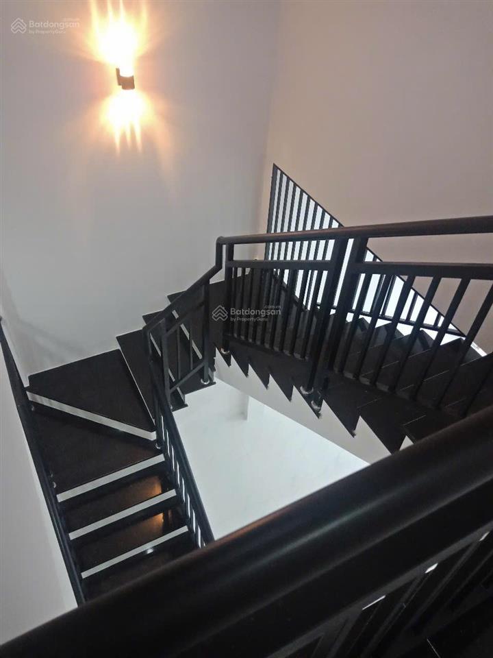 Thanh lý gấp nhà tt thị trấn cần giuộc  1,2 tỷ, 100m2  1 trệt 1 lầu