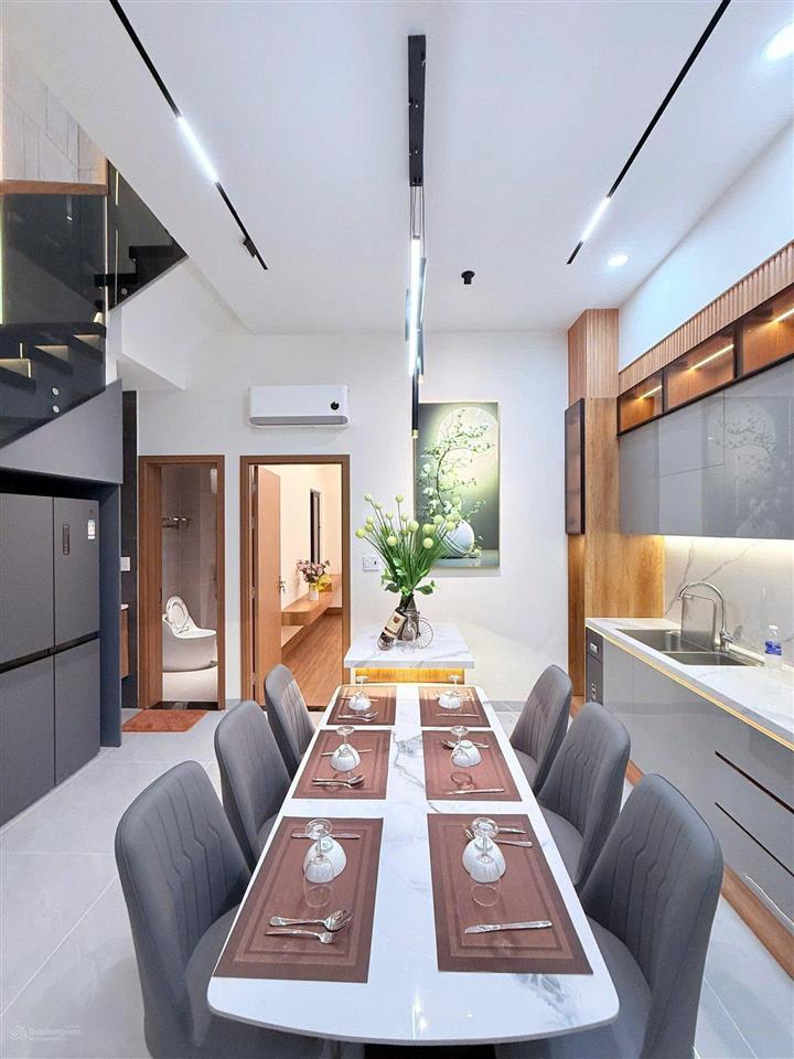 Cần tiền bán gấp nhà gần chợ phú lạc đ.tân liêm phong phú  bình chánh.