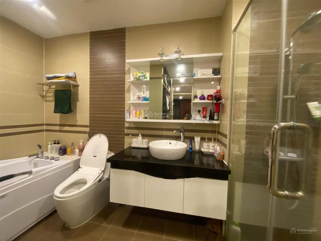 Bán căn hộ 3pn + 2wc tại làng việt kiều châu âu euroland, giá 9 tỷ, diện tích 140m2  3 ban công
