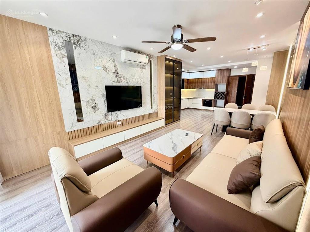 Cho thuê căn hộ 3pn, 2wc, 110m² tại văn phú victoria, 11.5 triệu/tháng