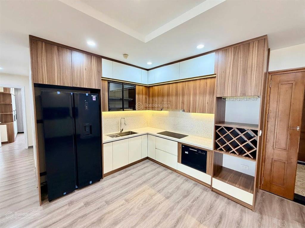 Cho thuê căn hộ 3pn, 2wc, 110m² tại văn phú victoria, 11.5 triệu/tháng