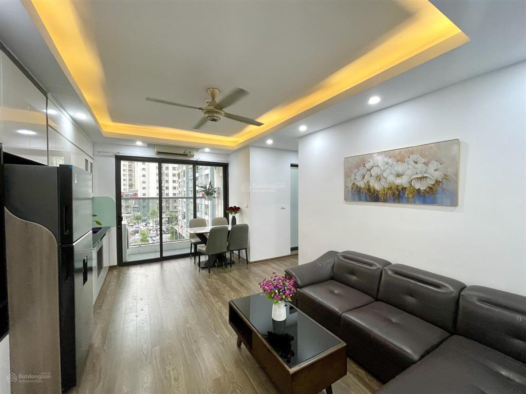 Cần cho thuê nhà 2 ngủ 2 wc  tòa hud (có sổ) tây nam linh đàm  đủ đồ 