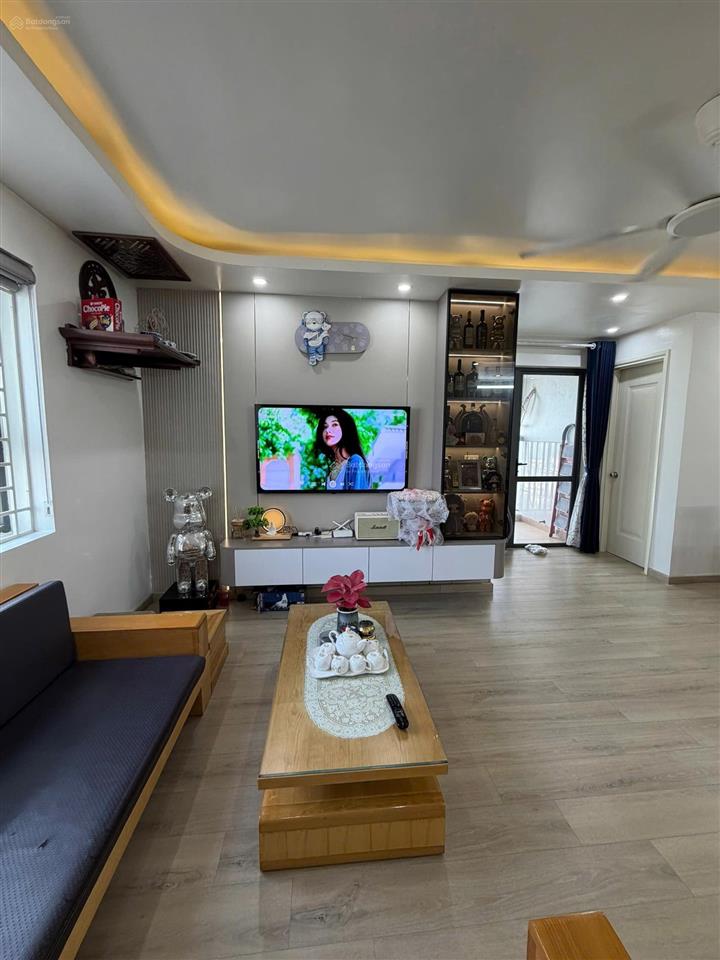 Cần cho thuê căn góc 2 ngủ 2 wc tòa rice city linh đàm, full nội thất đẹp, ở ngay
