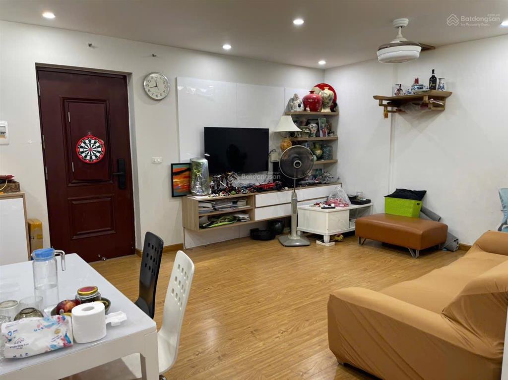 Cho thuê căn hộ 2 ngủ đẹp đủ đồ tại toà rice city linh đàm, giá 9 triệu