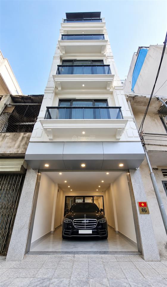 Cần tiền bán gấp căn liền kề tại linh đàm 60m2 xây 5 tầng thông sàn thang máy, ô tô tải vào nhà