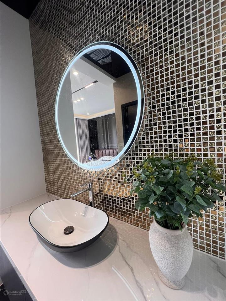 Bán nhà siêu đẹp mt phan triêm sau lưng võ chí công. nhà đẹp xem là mê ngay. giá tốt nhất