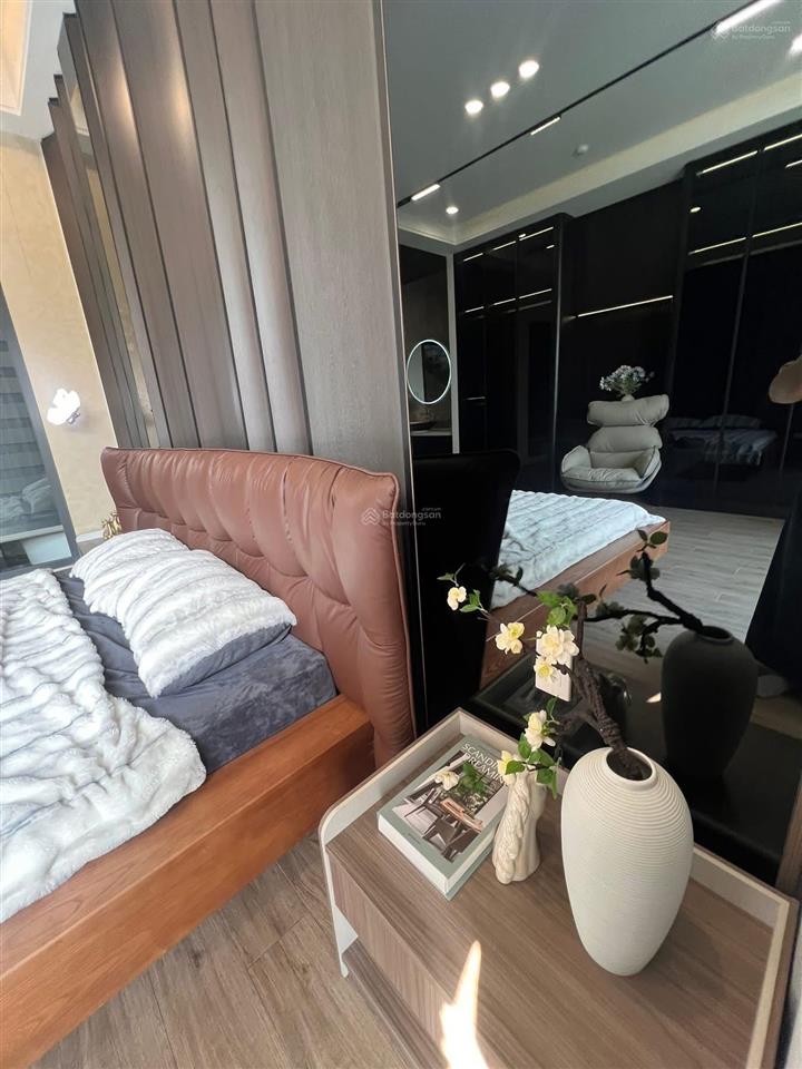 Bán nhà siêu đẹp mt phan triêm sau lưng võ chí công. nhà đẹp xem là mê ngay. giá tốt nhất