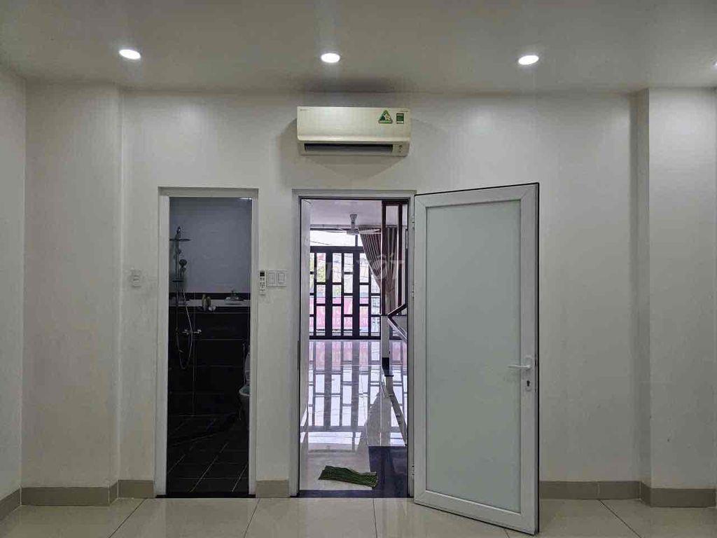 Chính chủ cho thuê nhà !!!!!Phù hợp kinh doanh hoặc ở