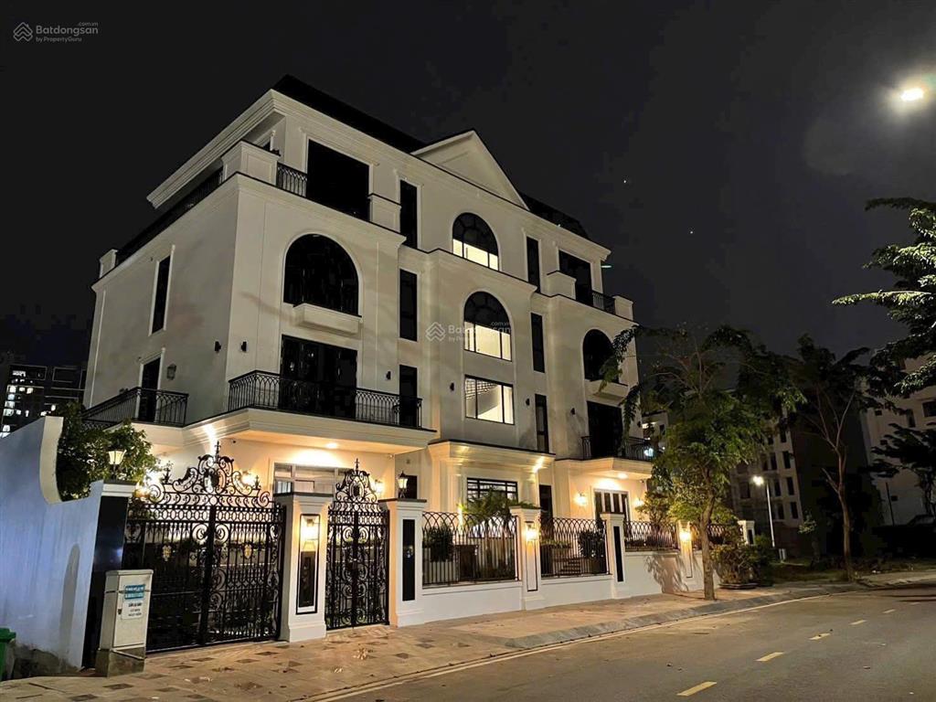 Cần bán căn biệt thự đơn lập 280m2 sài gòn mystery villas  giá mới cập nhật tốt nhất thị trường.