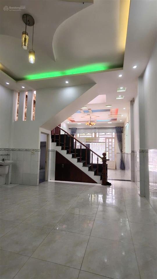 Mặt tiền đường số 24a  lê văn quới 4x13m trệt 2 lầu st 4 pn, đường nhựa 8m thông