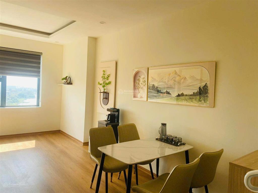 Cần tiền bán nhanh căn hộ ori toà ct1  2pn view biển full nội thất giá tốt thị trường