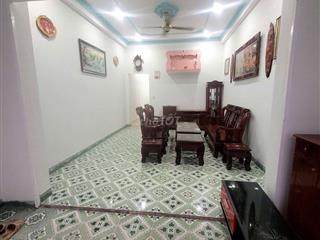 Nhà Thạnh Lộc 19 ngã 4ga.  DT 4x18m trệt lầu 3pn 1wc Giá 8tr hẻm xehơi