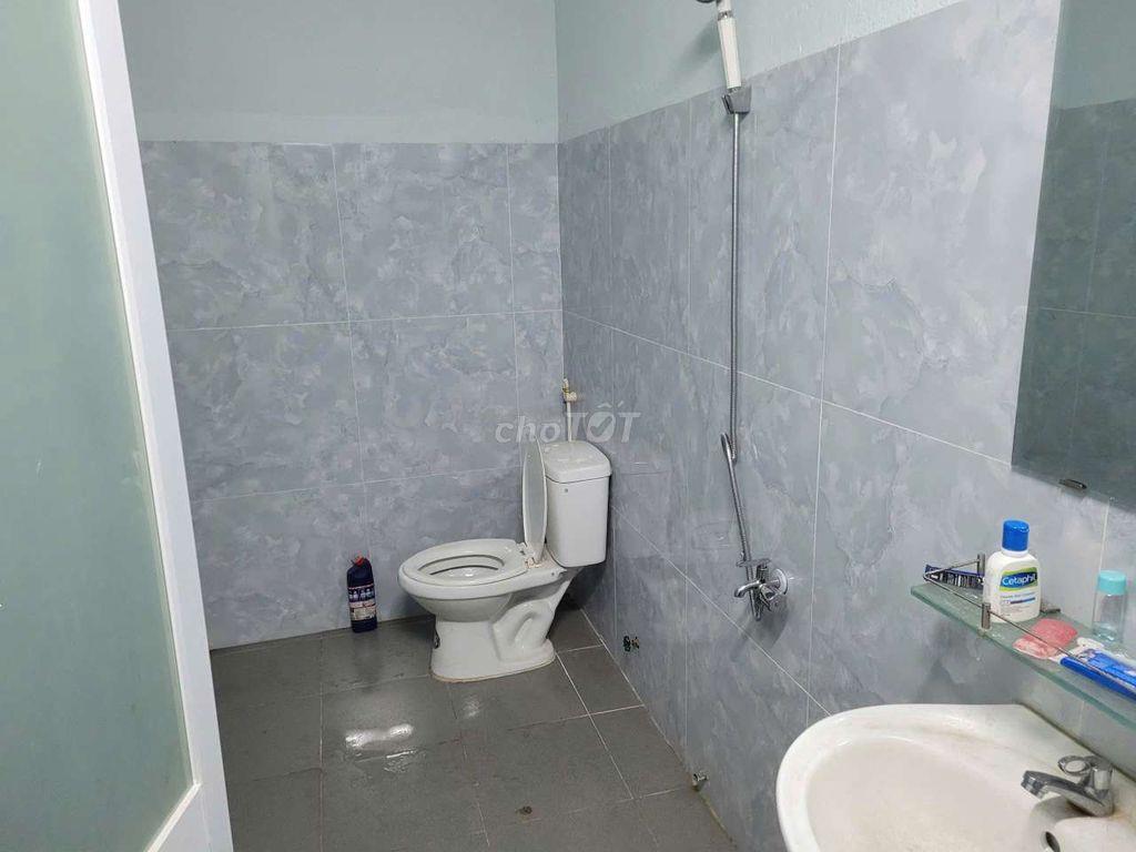 kho xưởng Thạnh xuân 22 DT 5x30m đường tải 10 tấn, điện 3fa Giá 11tr