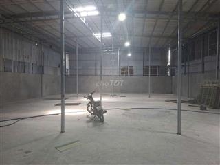 Cho thuê kho xưởng Thạnh Xuân quận 12
DT 350m
Đường tải 5 tấn Giá 18tr