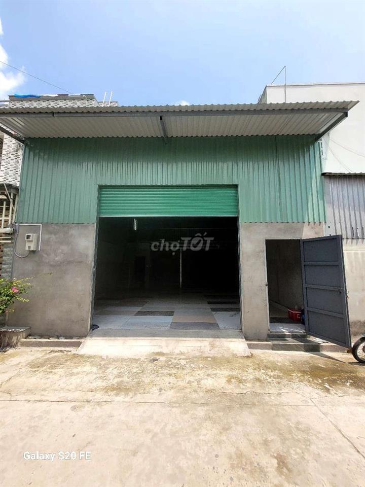 Cho Thuê Xưởng apd 25 mới xây
DT : 7,5x11m có gác
Giá 7tr tháng