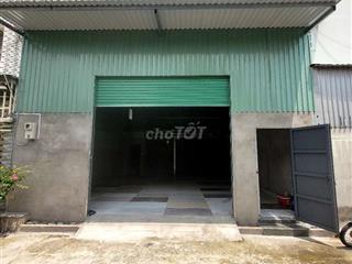 Cho Thuê Xưởng apd 25 mới xây
DT : 7,5x11m có gác
Giá 7tr tháng