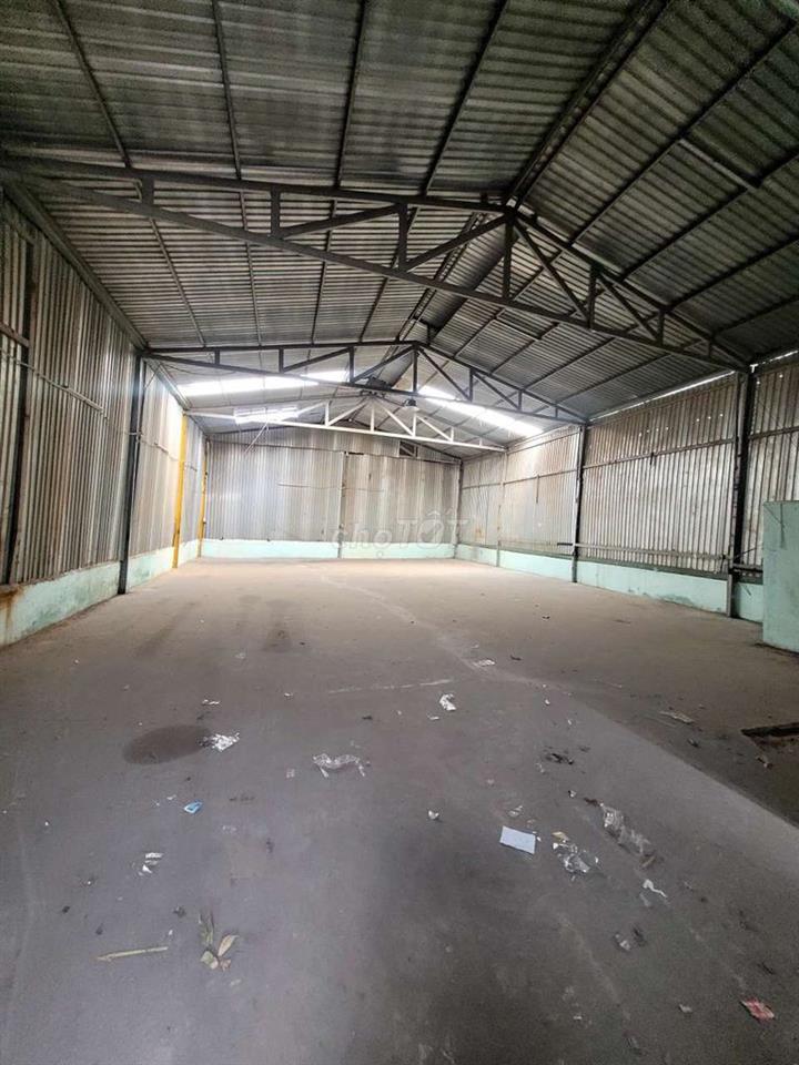 cho Thuê Mặt tiền Thạnh lộc 19 ngã 4ga ,DT 12x20m thích hợp kd.kho X