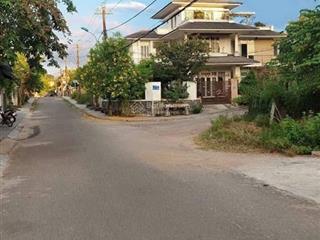 Bán hơn 300m2 đất biệt thự vuông vức nở hậu, gần trường và chợ thủy dương, sát bên sở giáo dục mới