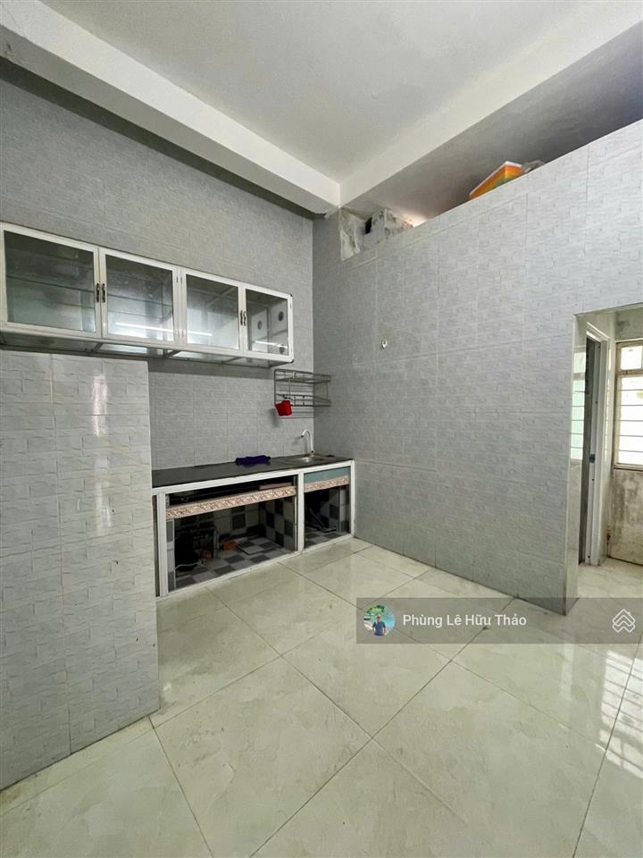 Chính chủ gửi bán nhà 2 tầng 2 mặt kiệt oto thông thoáng hà huy tập, đoạn gần bãi tắm thanh khê