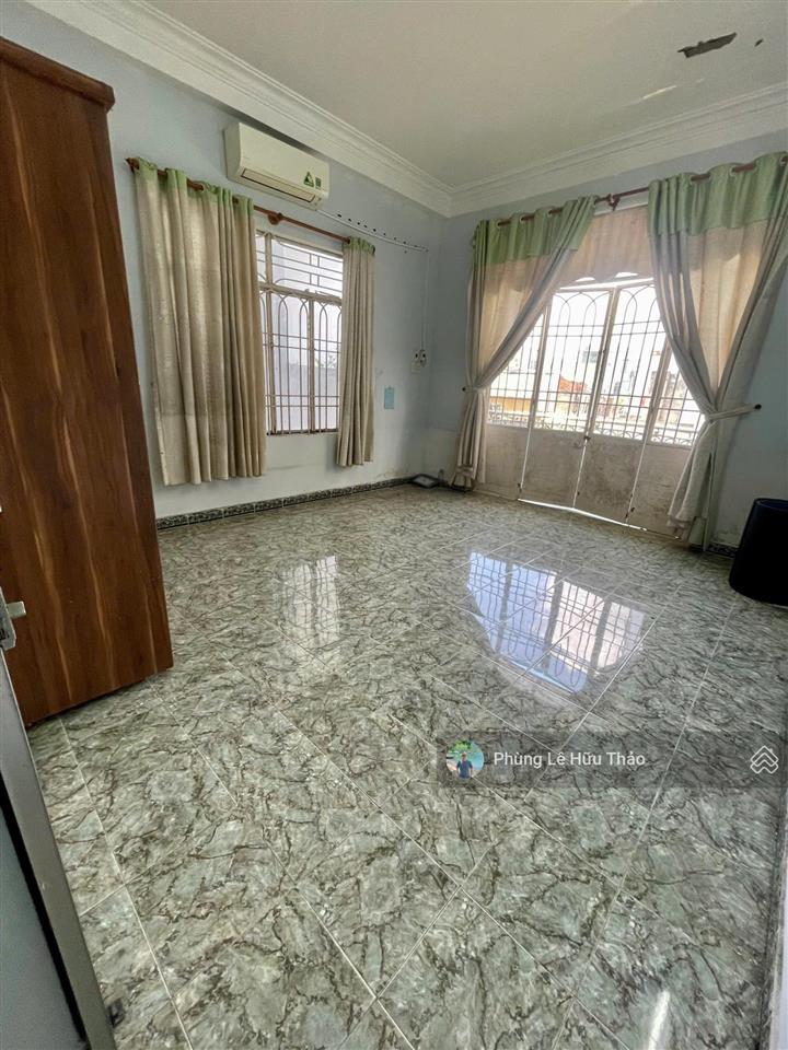 Chính chủ gửi bán nhà 2 tầng 2 mặt kiệt oto thông thoáng hà huy tập, đoạn gần bãi tắm thanh khê