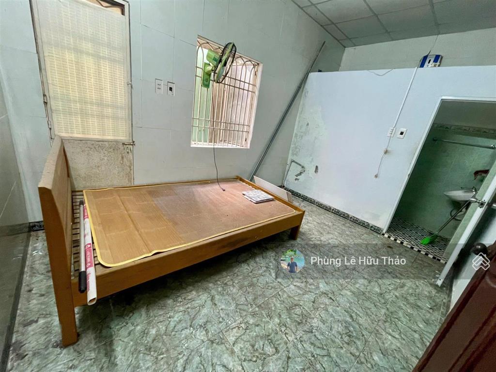 Chính chủ gửi bán nhà 2 tầng 2 mặt kiệt oto thông thoáng hà huy tập, đoạn gần bãi tắm thanh khê