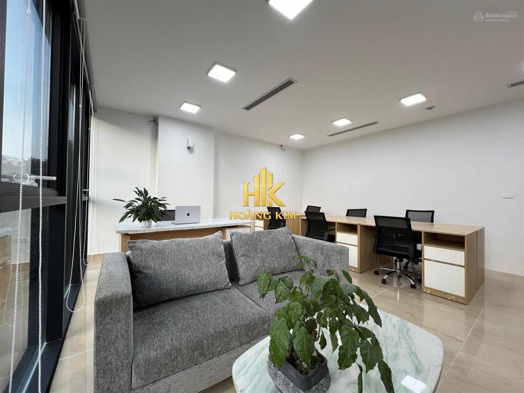 Cho thuê nhà bàu cát p.14 tân bình * 550m2 sử dụng * ốp kính sang trọng, pccc đầy đủ