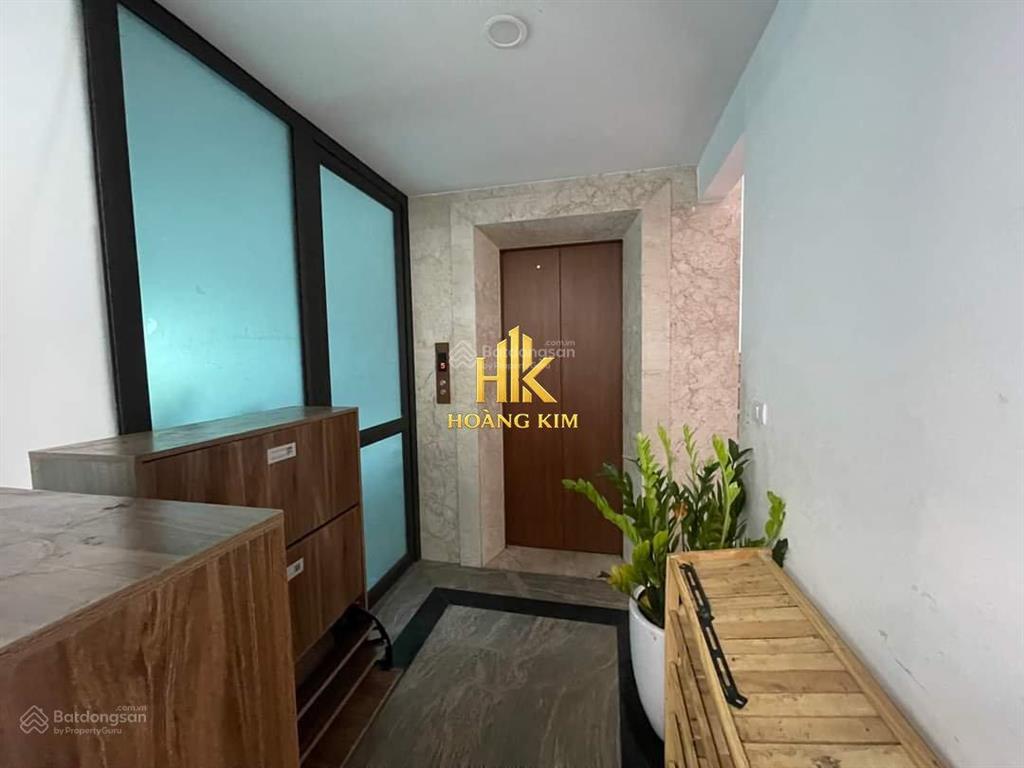 Tòa nhà mới xây cần cho thuê phan bá phiến tân bình 8x23m, hầm trệt 4 lầu