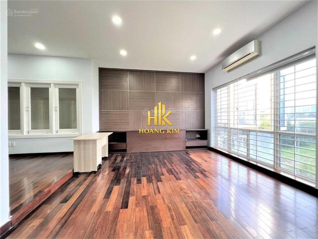 Nhà cho thuê nguyên căn khu bàn cờ k300 p.12 tân bình 350m2 sử dụng