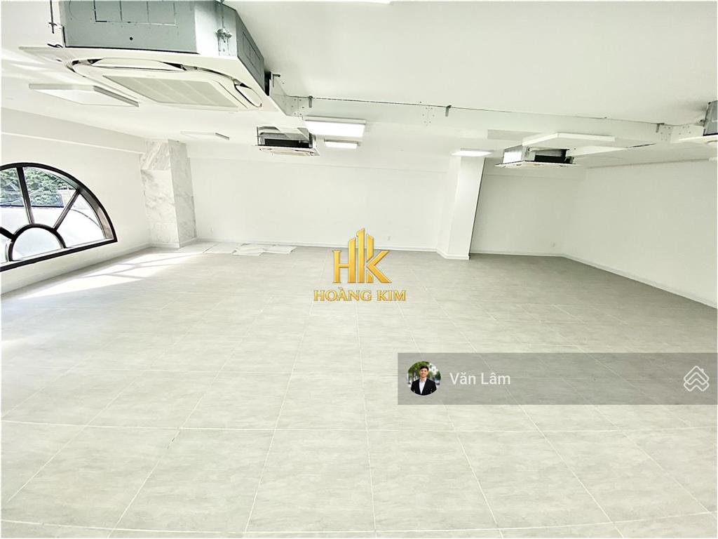 Cho thuê tòa nhà góc 2 mặt tiền 123a cộng hòa tân bình * vị trí siêu đẹp * nhận diện cực tốt