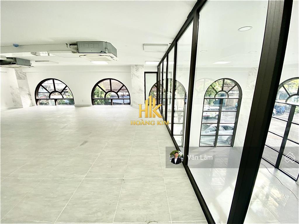 Cho thuê tòa nhà góc 2 mặt tiền 123a cộng hòa tân bình * vị trí siêu đẹp * nhận diện cực tốt