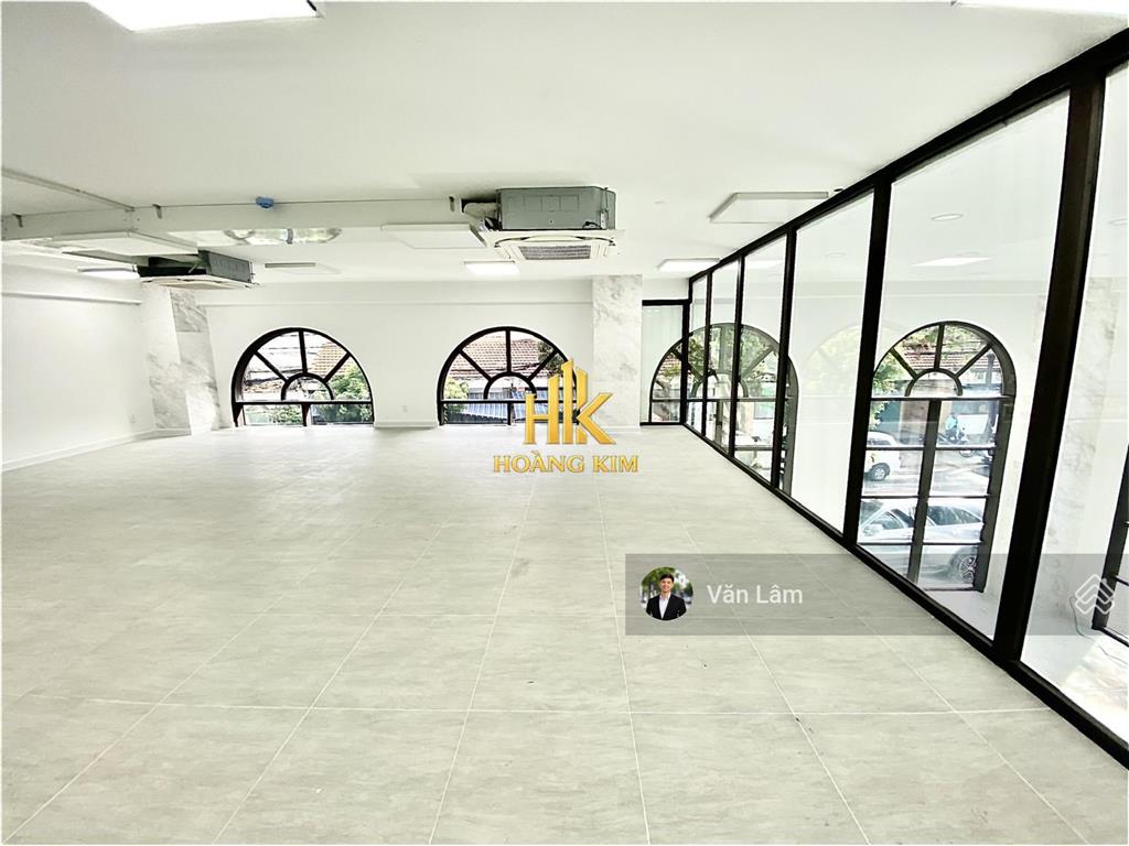 Cho thuê tòa nhà góc 2 mặt tiền 123a cộng hòa tân bình * vị trí siêu đẹp * nhận diện cực tốt