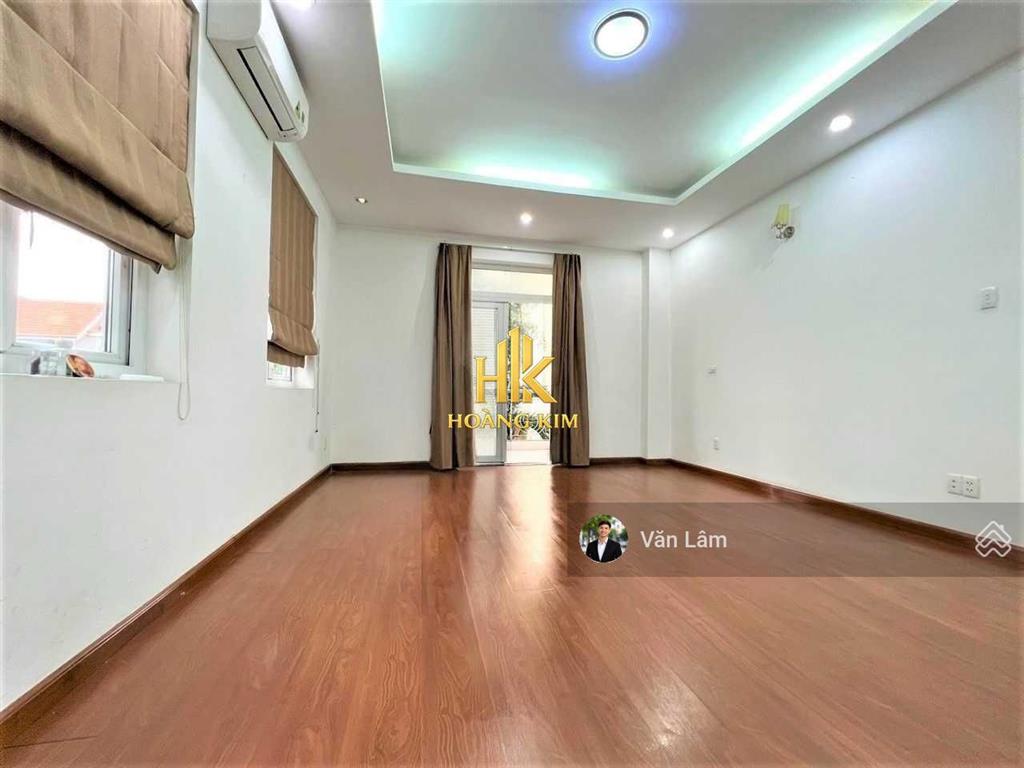 Cho thuê biệt thự phan bá phiến tân bình * ngang 10m, trệt 2 lầu * khu văn phòng