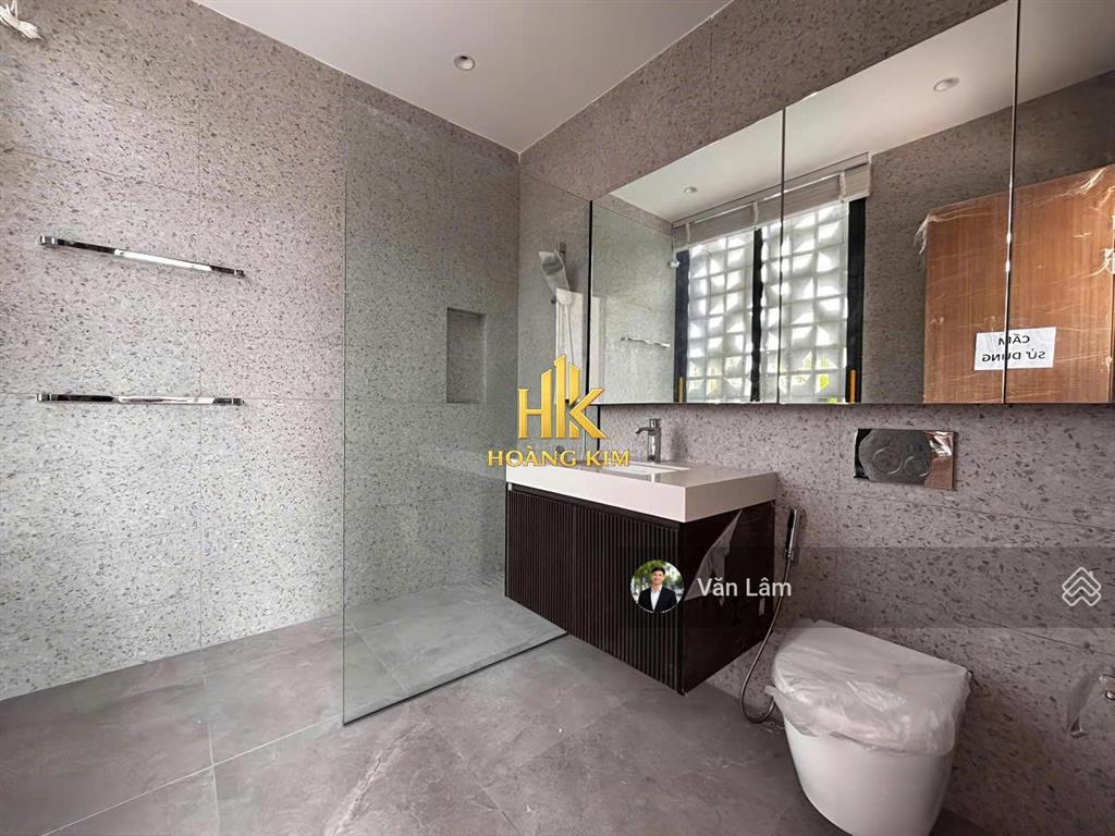 Cho thuê biệt thự khu phan đăng lưu phú nhuận * 8x20m, 1 trệt 2 lầu st