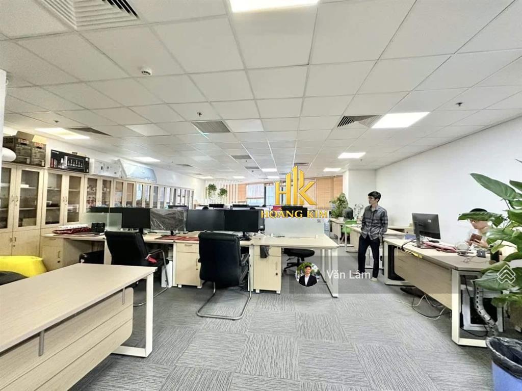 Nhà cho thuê nguyên căn khu bàn cờ k300 p.12 tân bình * 350m2 sử dụng * hầm trệt 3 lầu