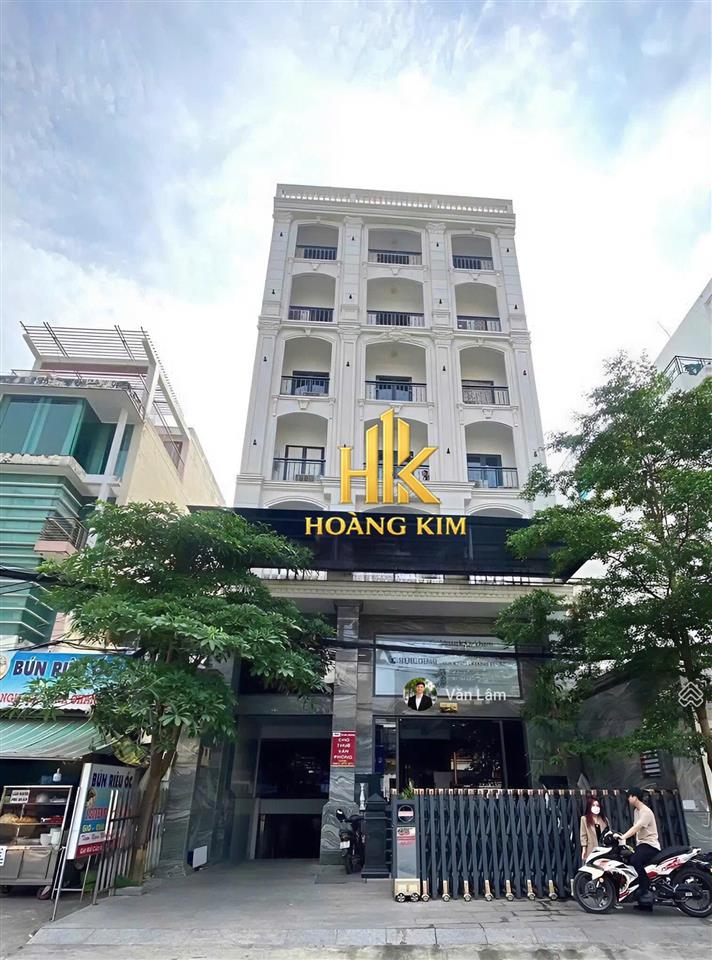 Cho thuê tòa nhà trường chinh q. tân bình 8x20m, hầm trệt 5 lầu * thang máy, pccc đầy đủ